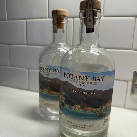 BOTANY BAY 2 Empty Rum Bottles from St. Thomas for Crafting - Picture 3 of 12